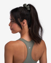 Lade das Bild in den Galerie-Viewer, Scrunchie Olley Polley
