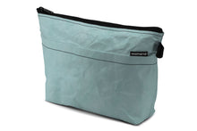 Lade das Bild in den Galerie-Viewer, Necessaire Pure Beauty L himmelblau
