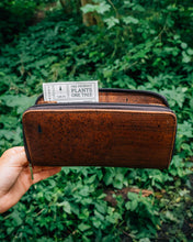 Lade das Bild in den Galerie-Viewer, Geldbörse TreeWallet Big brown
